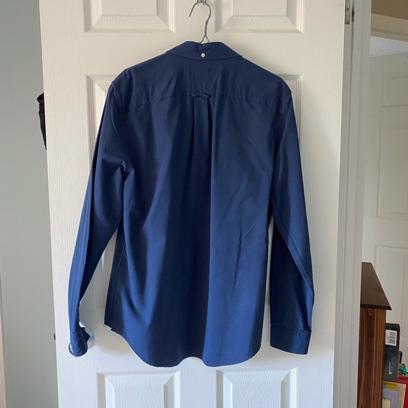 Gap Long Sleeve Button Down Shirt - Picture 2 of 4